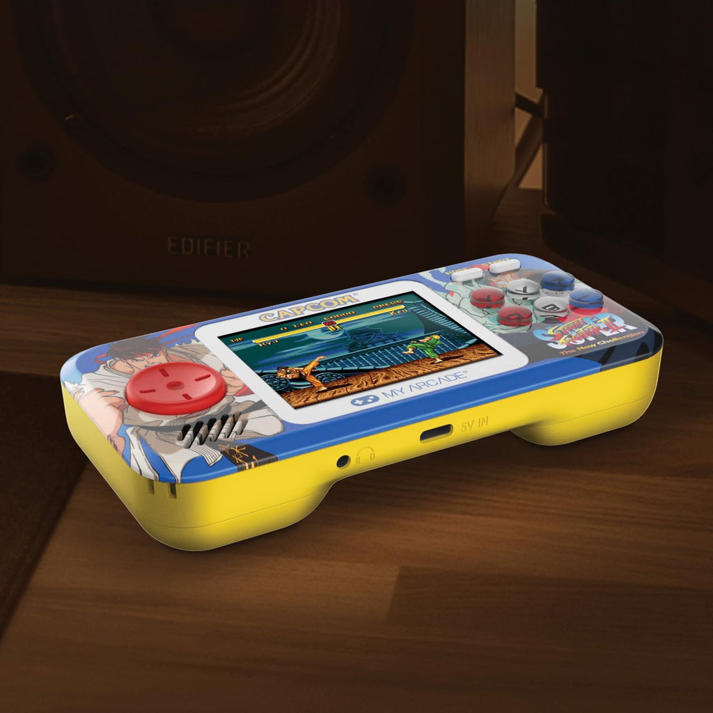 My Arcade Street Fighter II Pocket Player Pro: Capcom, Retro Gaming, 2 Games in 1